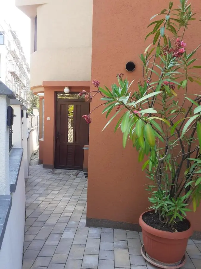 GRBAVICA COZY APARTMENT - free parking