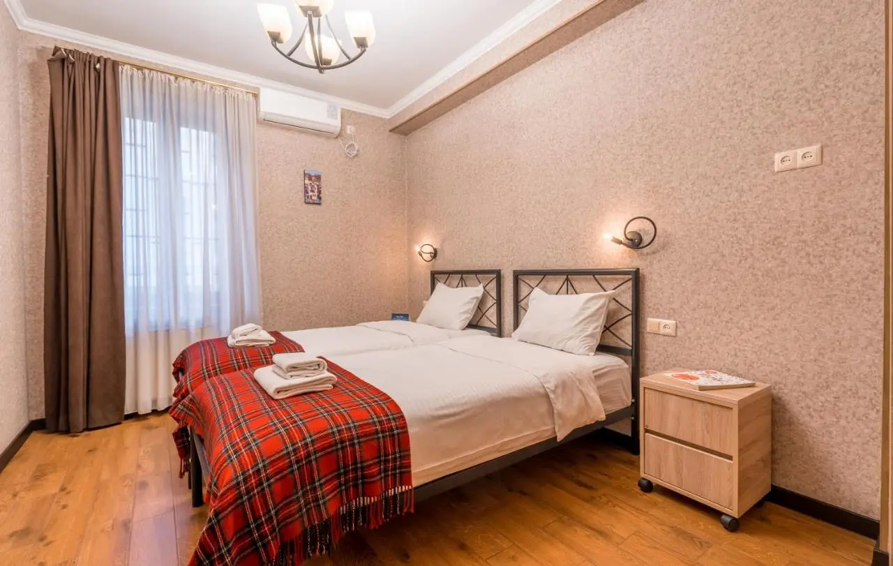 Hotel at Gomi 19