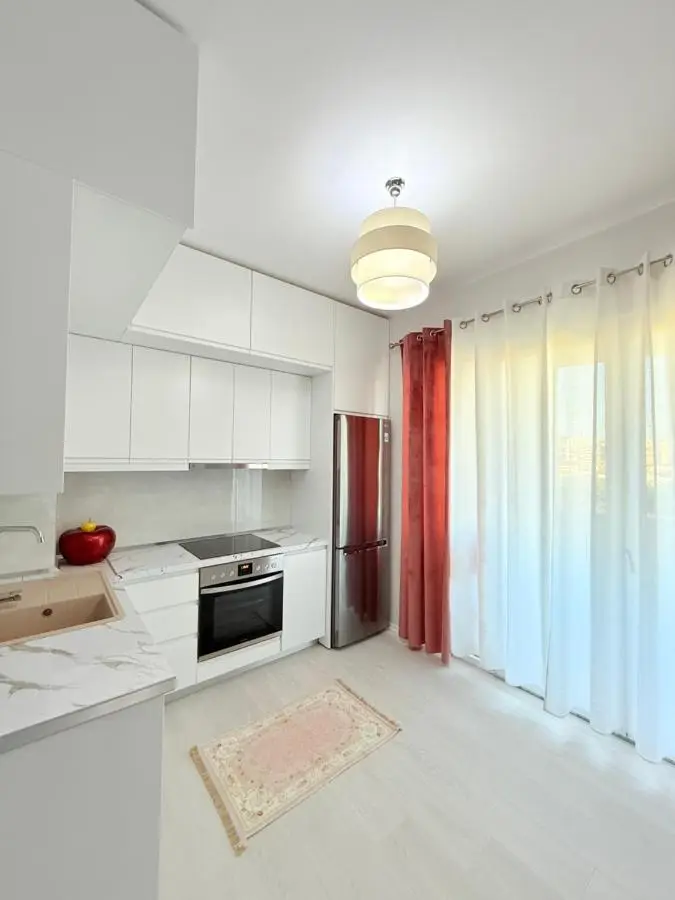 MaisonNova Deluxe 1