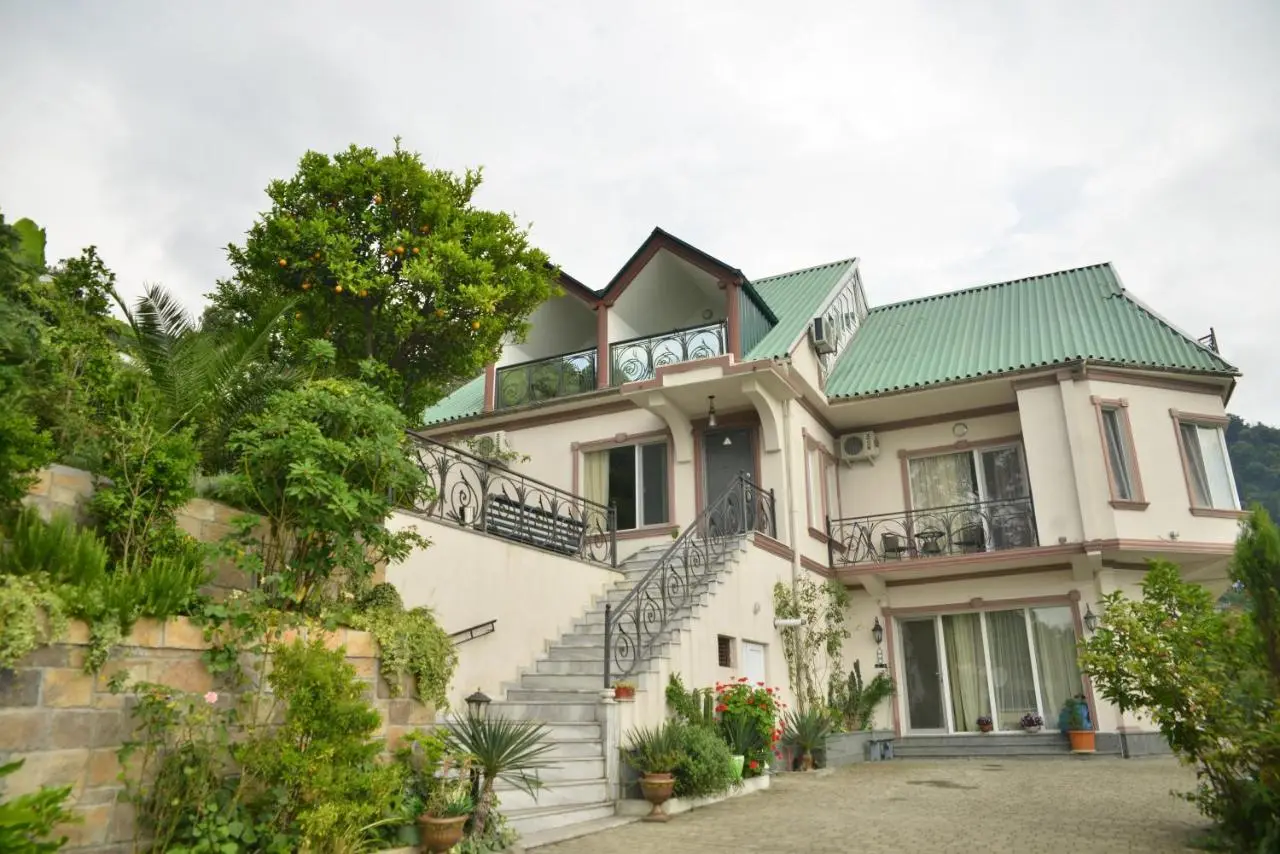 Mount Villa Kvariati