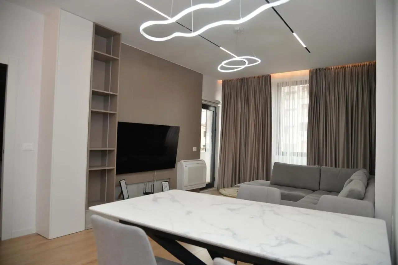 Hera Tirana Suite Deluxe