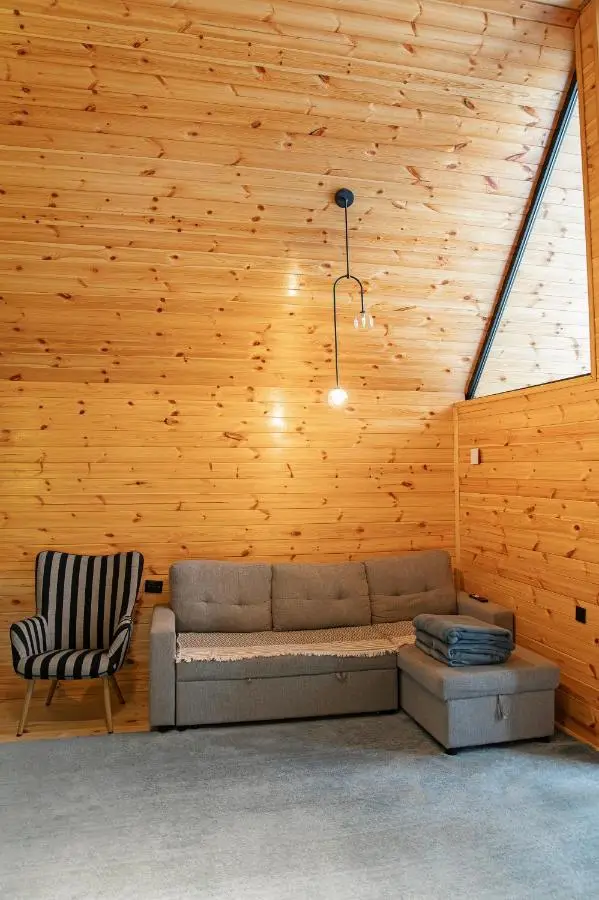 Cozy Wooden House near Gudauri
