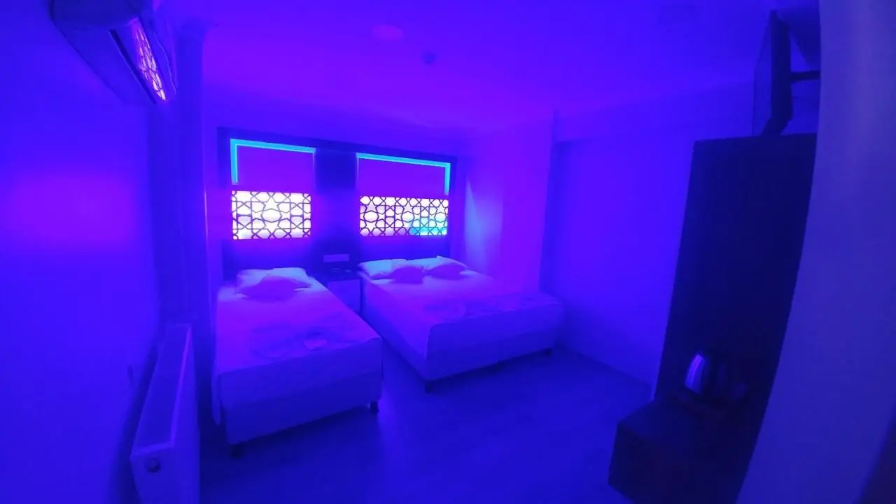 Grand Liza Hotel