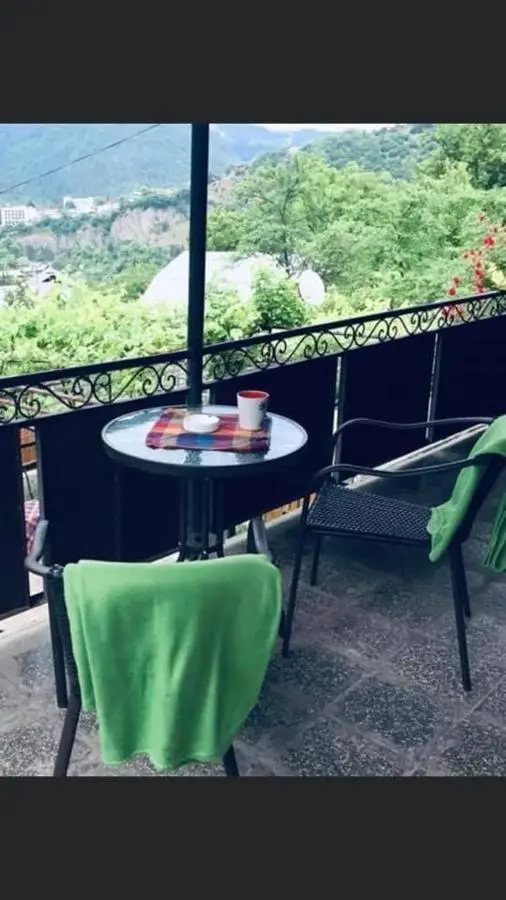Friendly House