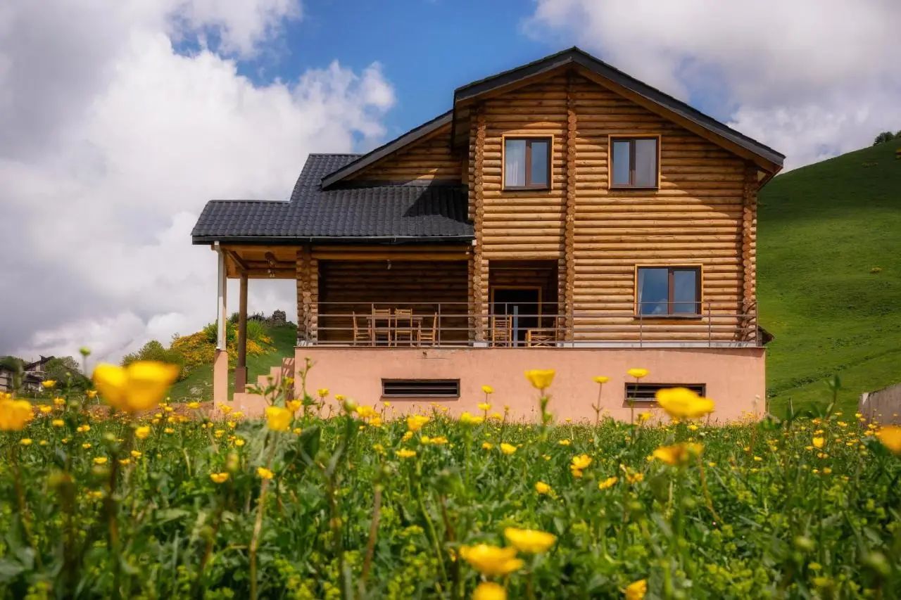 Snow Time Eco Chalet