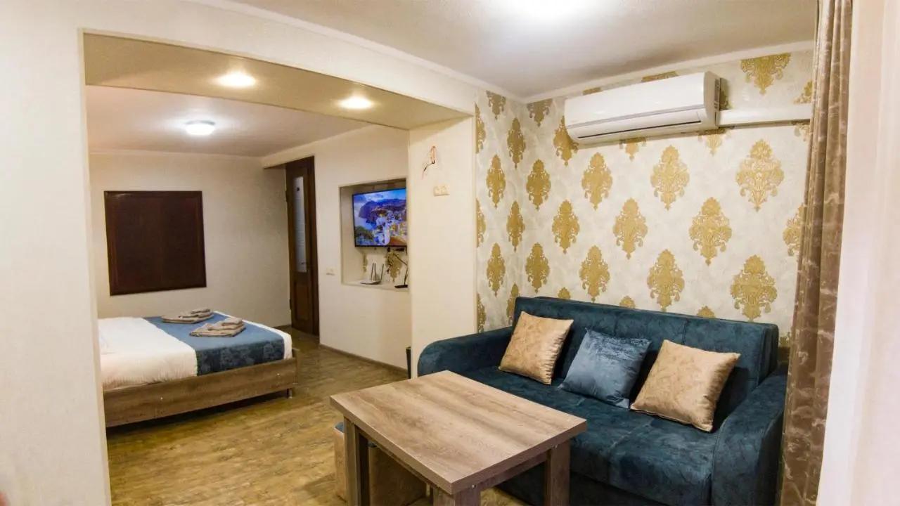 BABEL APARTMENTS