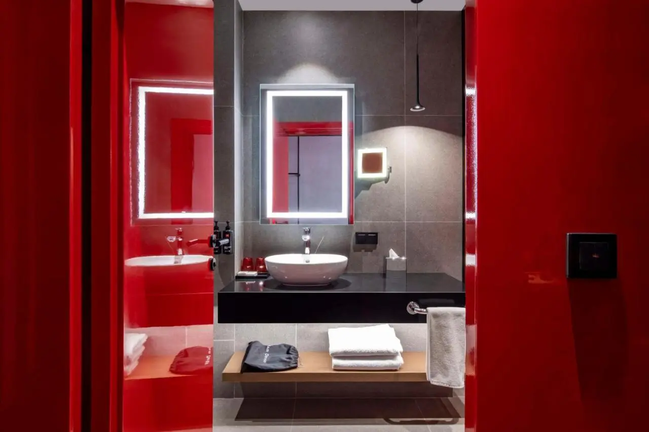 Radisson RED Tbilisi