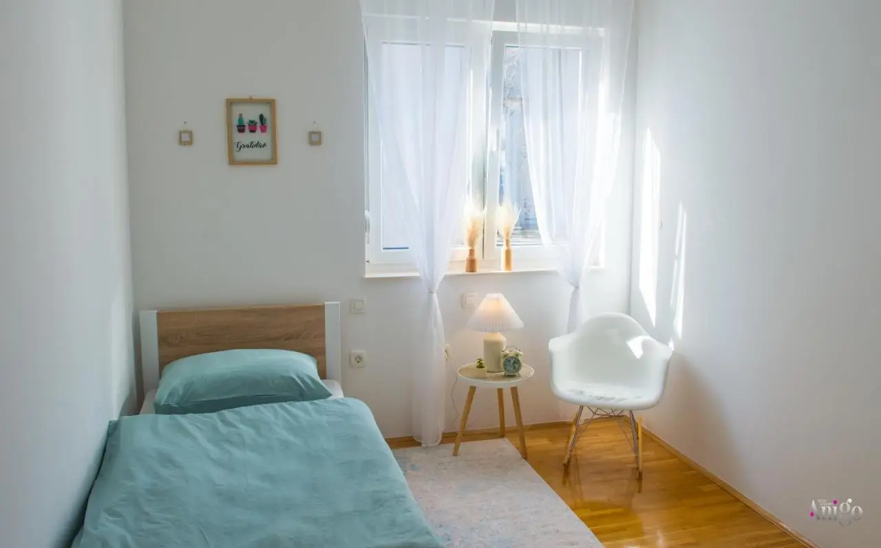 Oasis Luxe Apartment