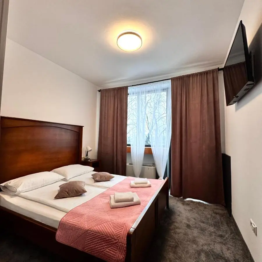Hotel Paviljon