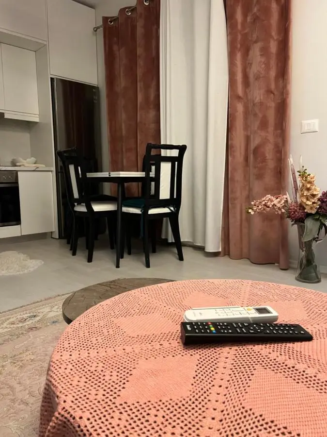 MaisonNova Deluxe 1