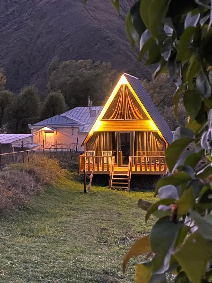 Sunny side cottage