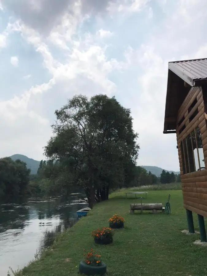 Vikendica Na Plivi