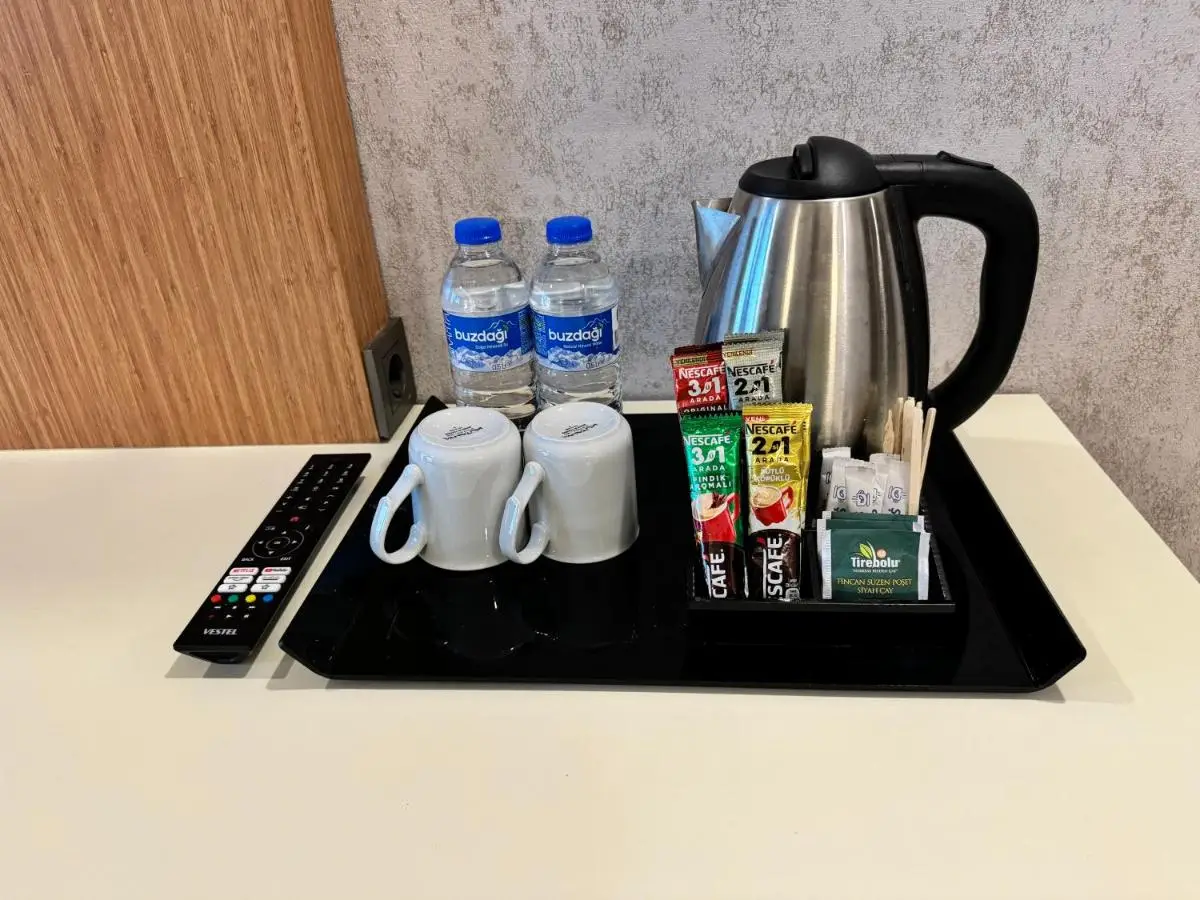 E5 PARK OTEL