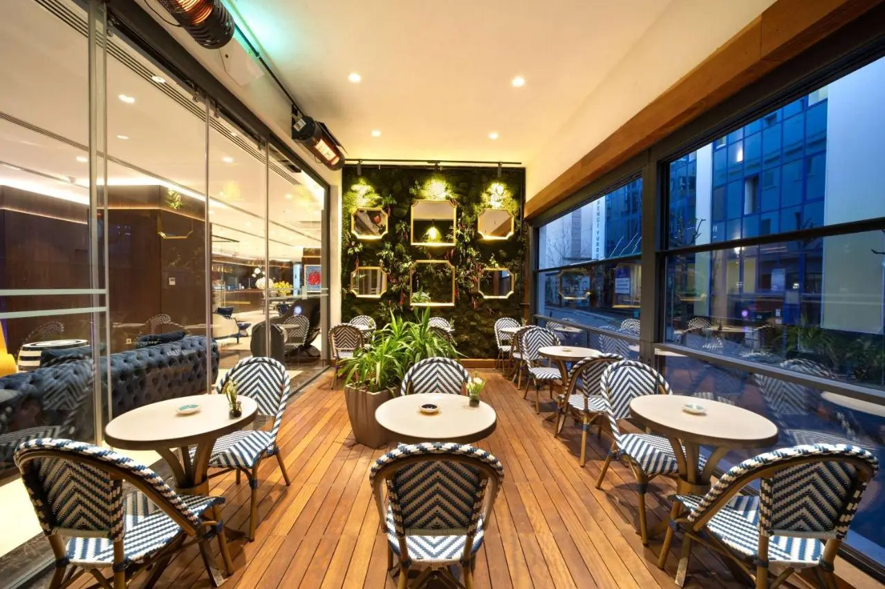 TRYP By Wyndham Istanbul Sisli Hotel