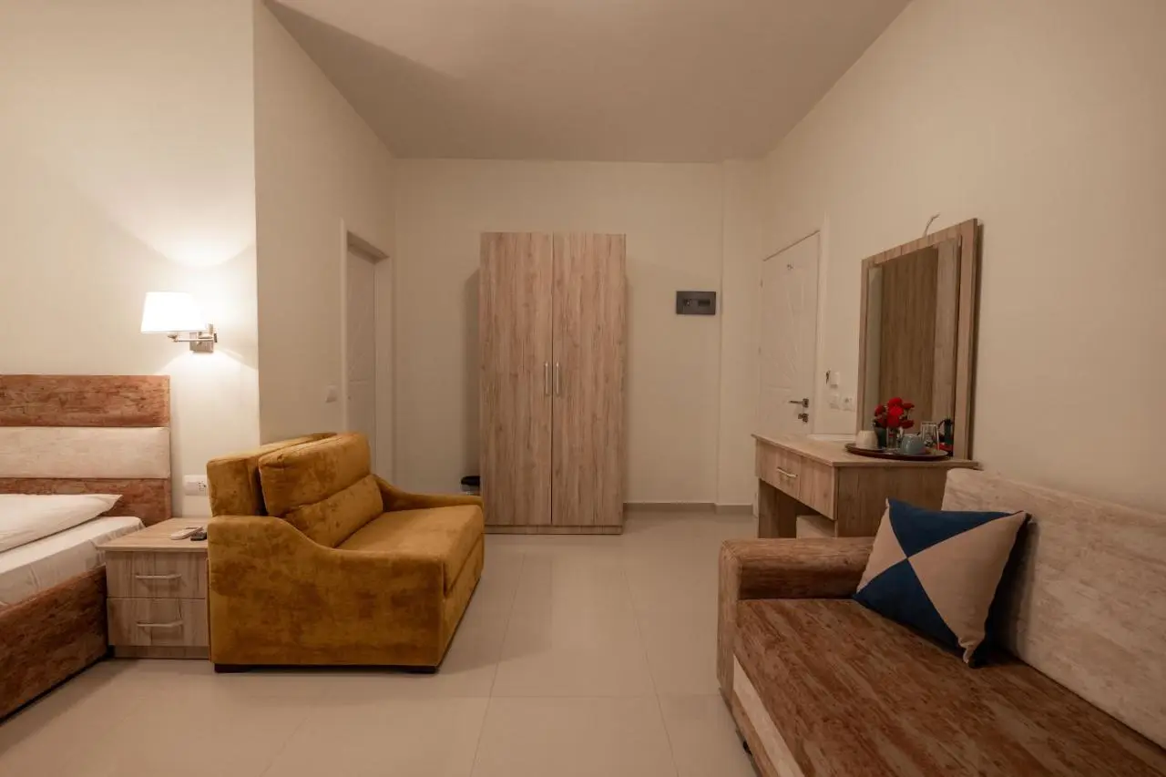 Golden Hotel