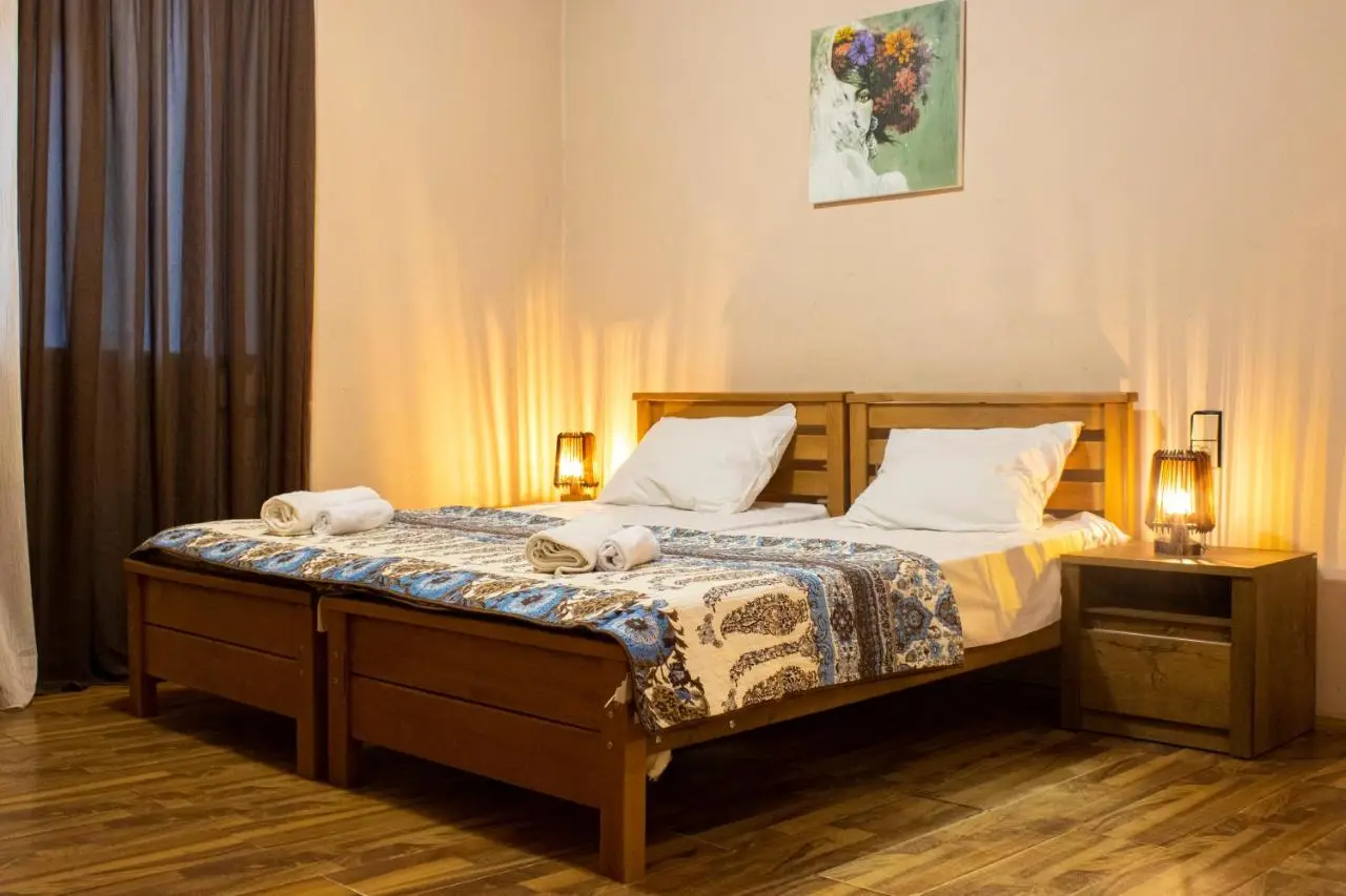 Nino's Guest House