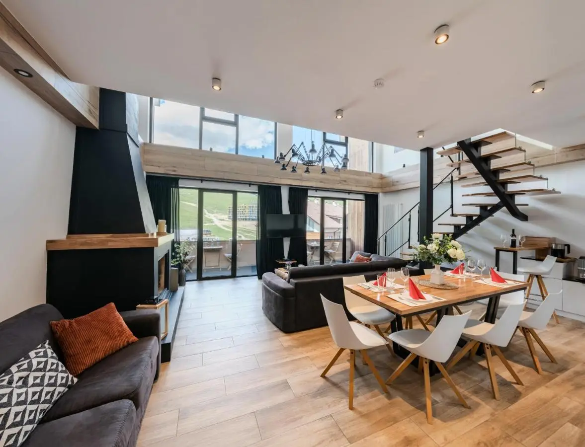7 Senses Luxury Apartment