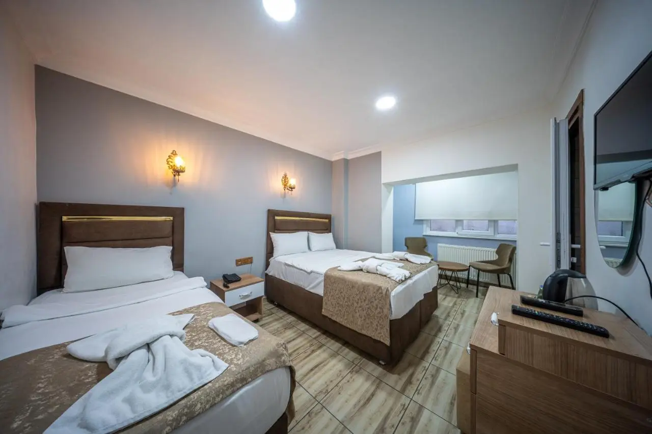 LAOS OTEL