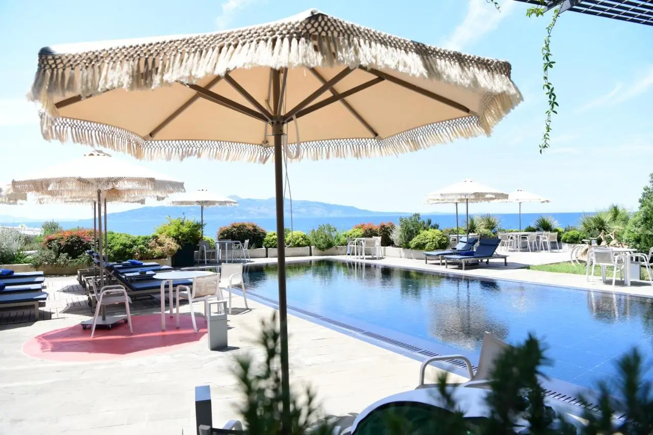 Buzë Boutique Hotel