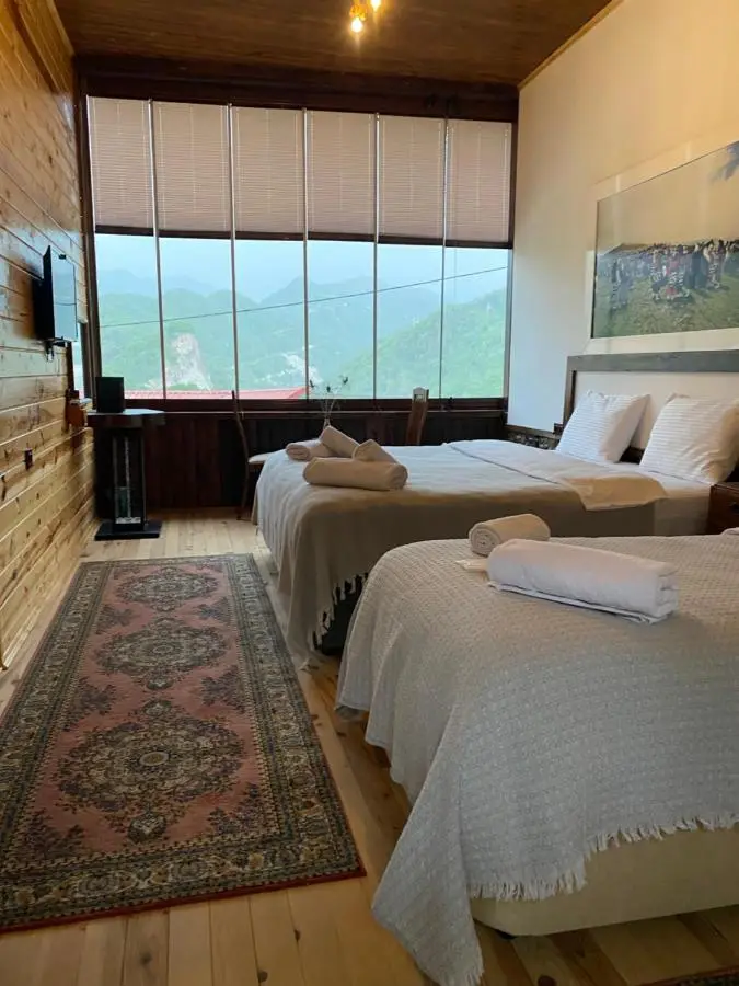 AYVADERE 102 Karadeniz kus cenneti dağ manzaralı
