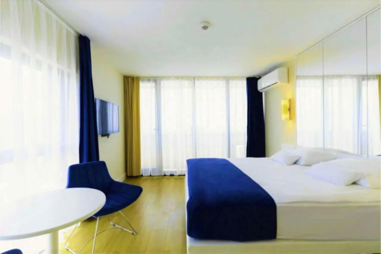 Spectacular Sea View Aparthotel In Orbi City Batumi