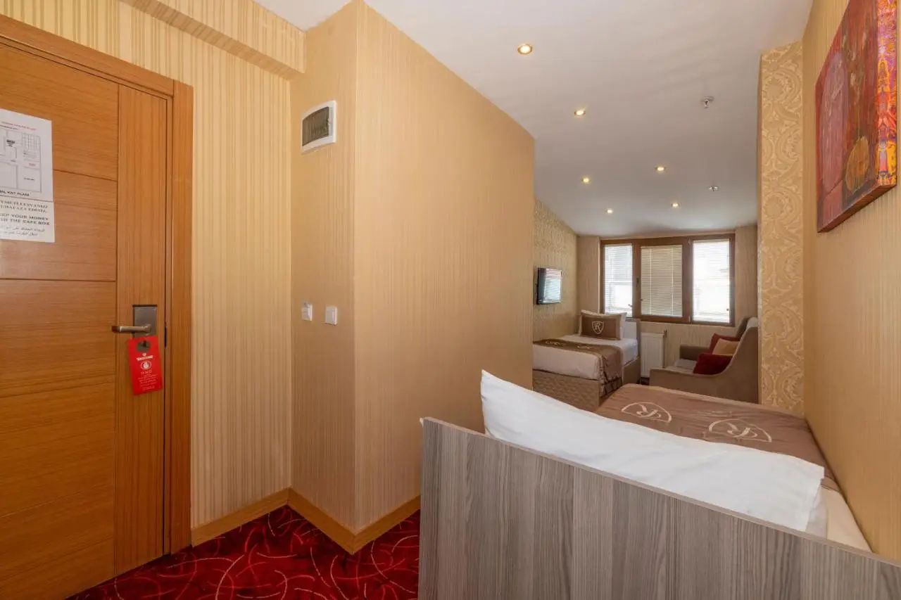 Regno Hotel