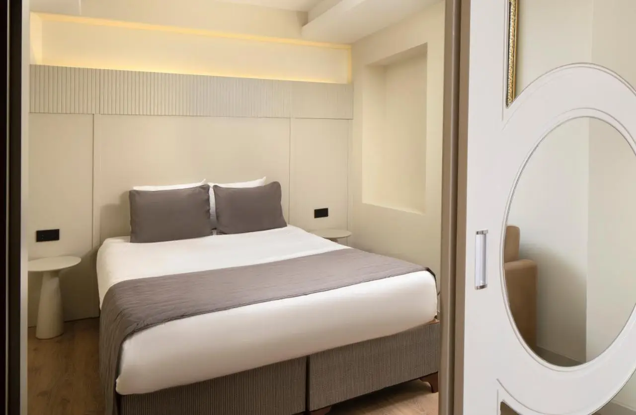 Taksim Galataport FRZ Burak Hotel