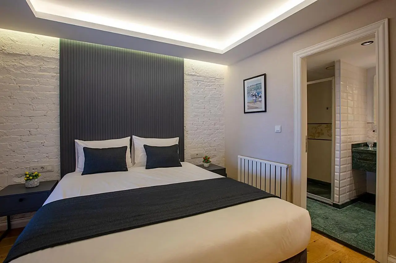Moss Suites Hotel