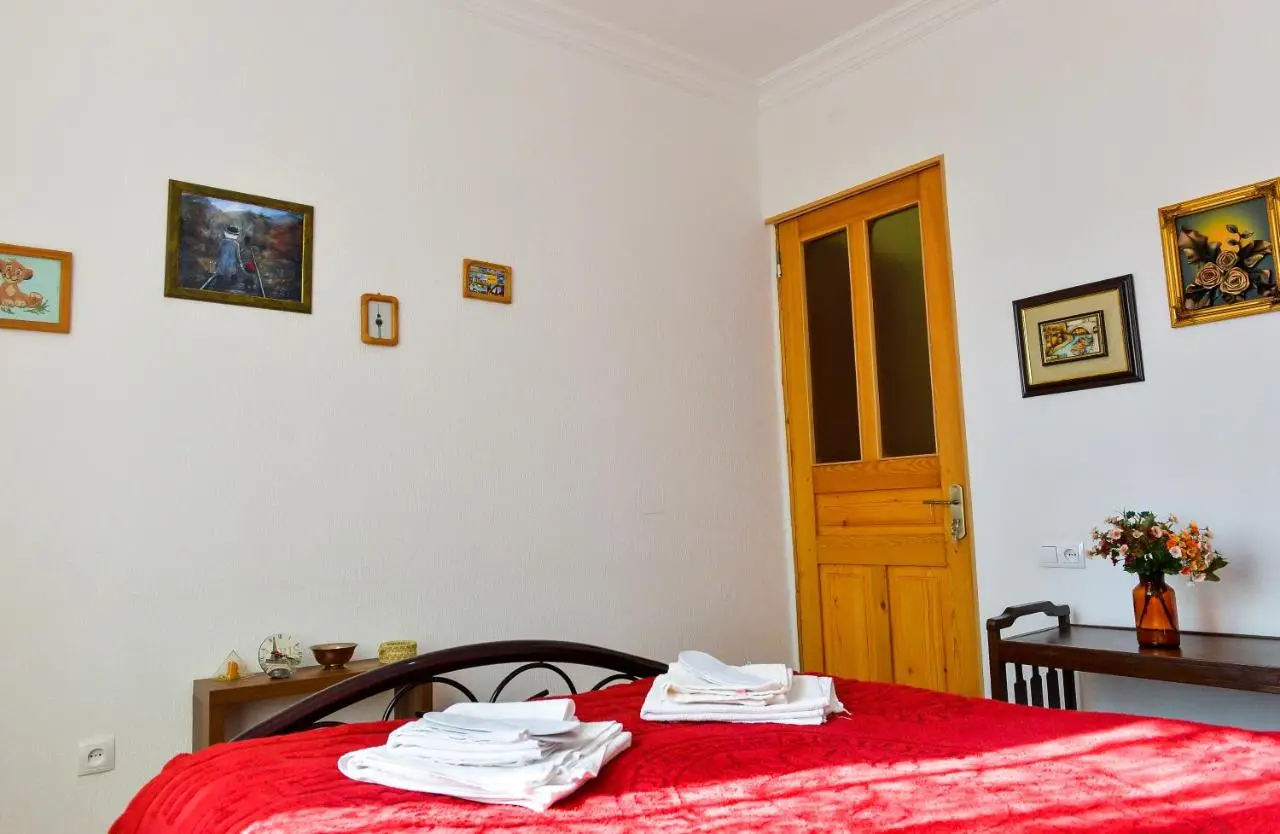 Apartment on Rustaveli Avenue