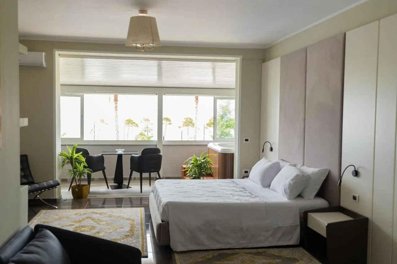 Hotel Pirro