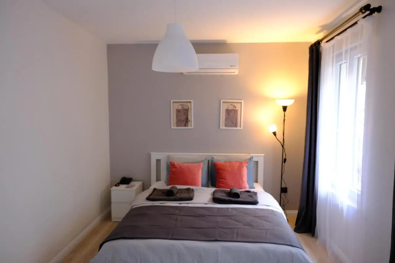Cactus Suites