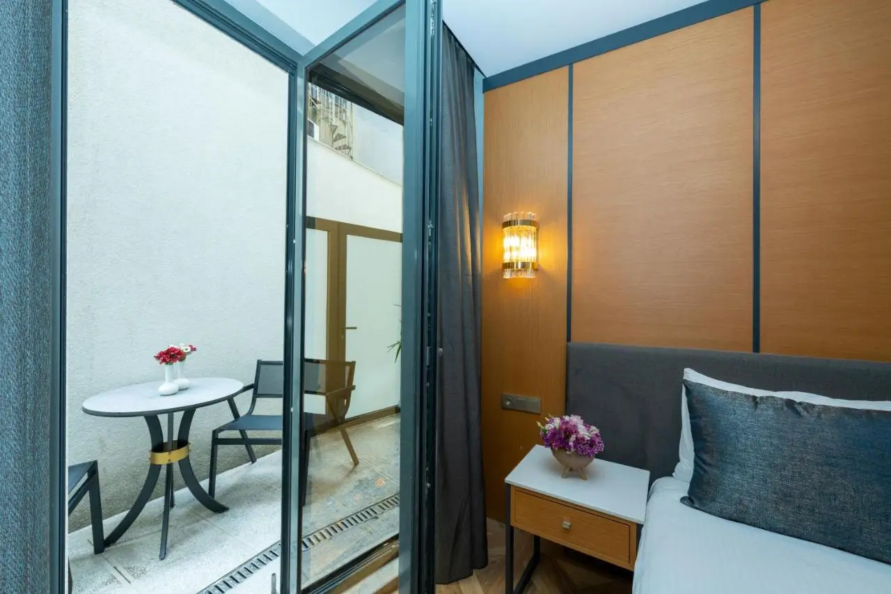 Freya Hotel