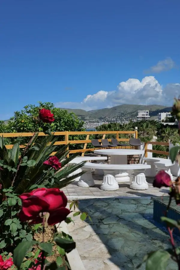 El Mare Hotel