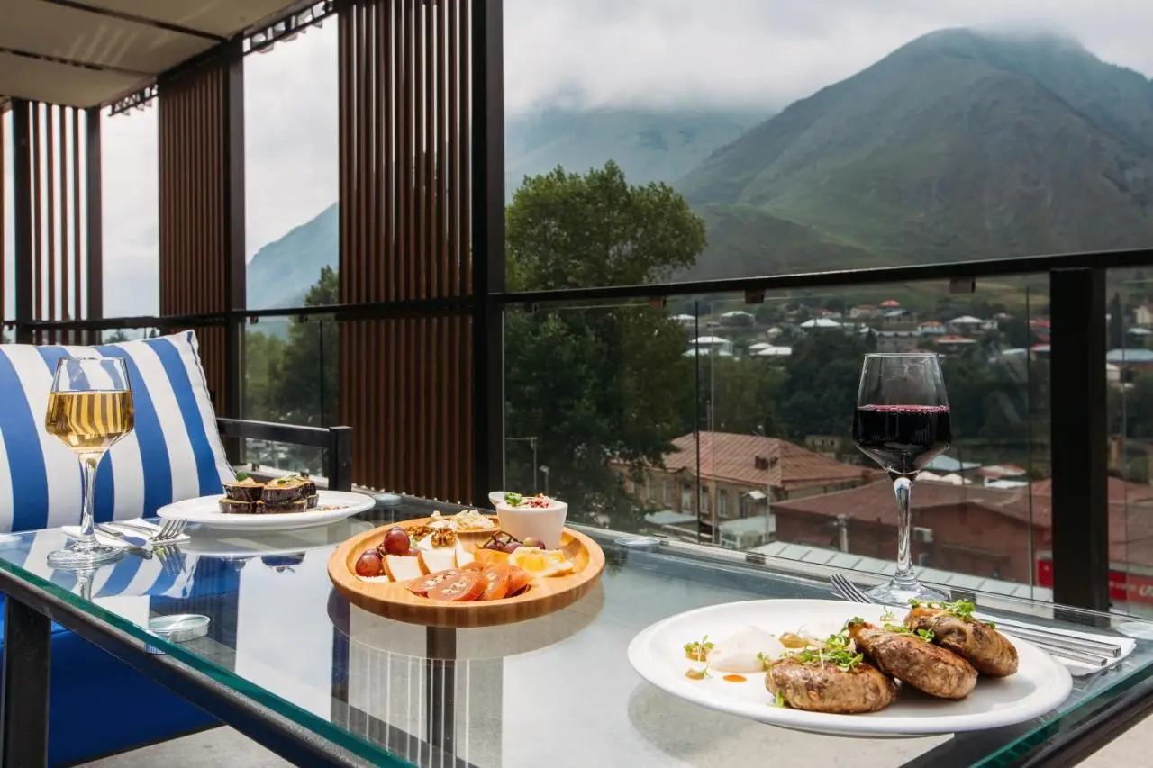 Mount Inn Kazbegi