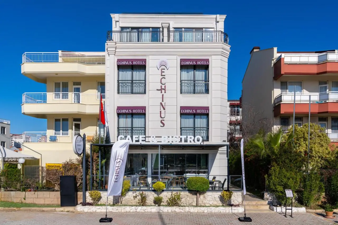 Echinus Lara Hotel