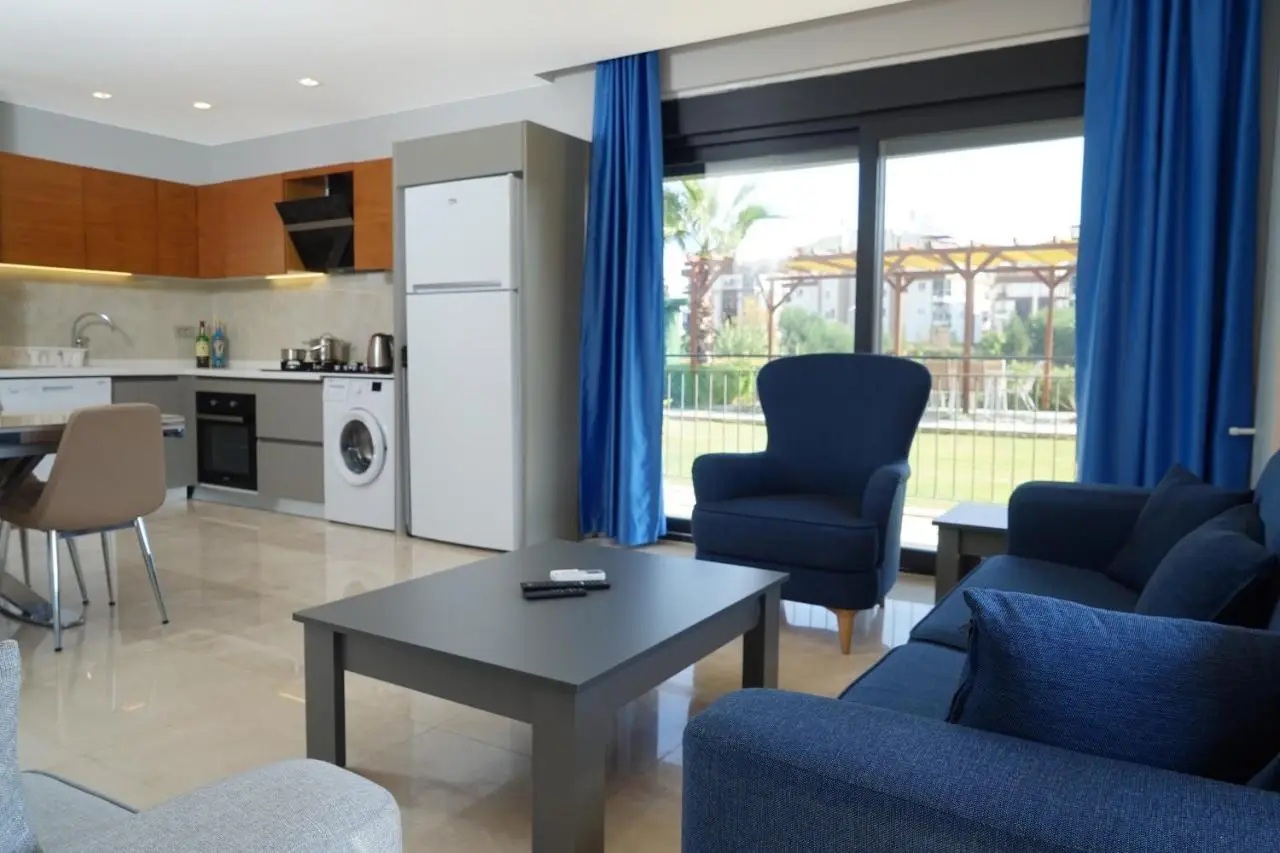 MENE SUITES