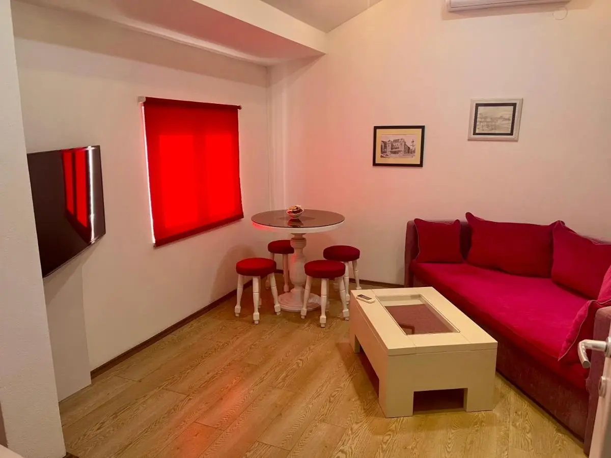 Magic river view Apartment
