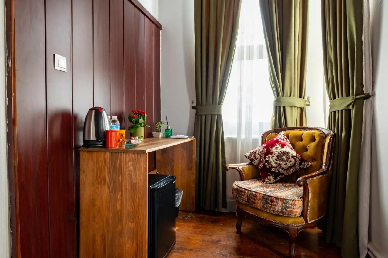 Nevalist Hotel