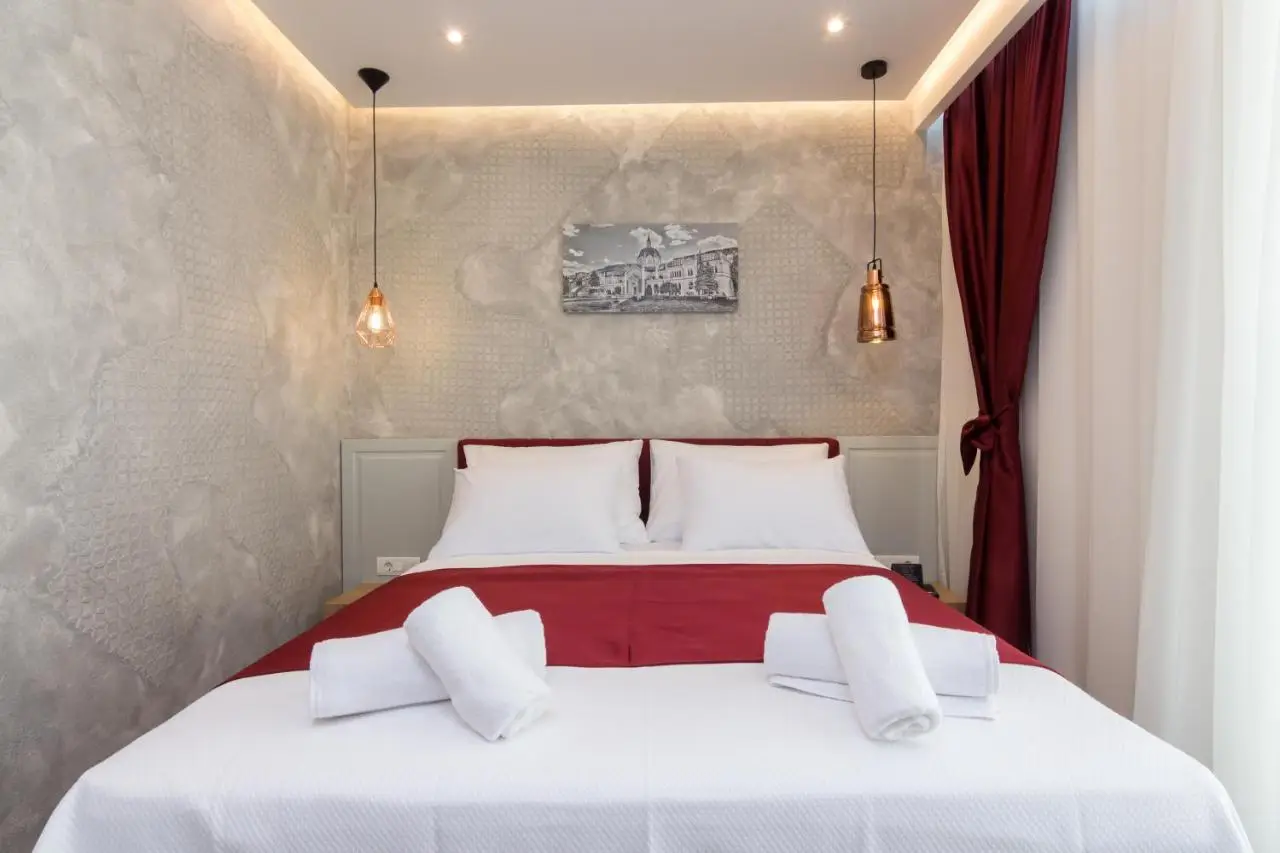 Mayisa Apartments