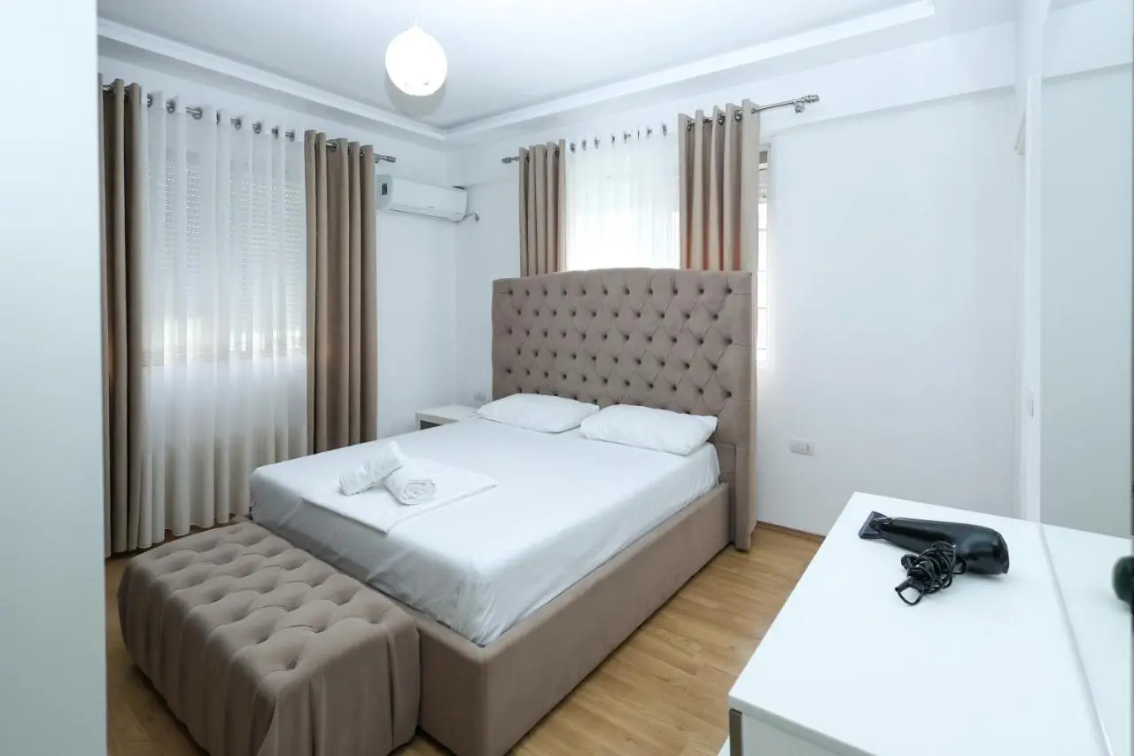 Romina Apartment