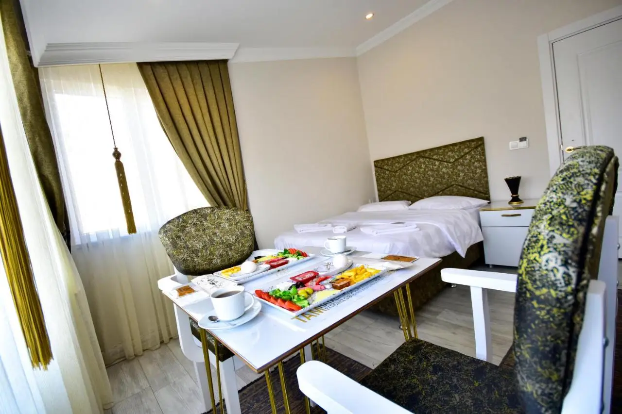 LOCA Suit LİFE AİRPORT HOTEL