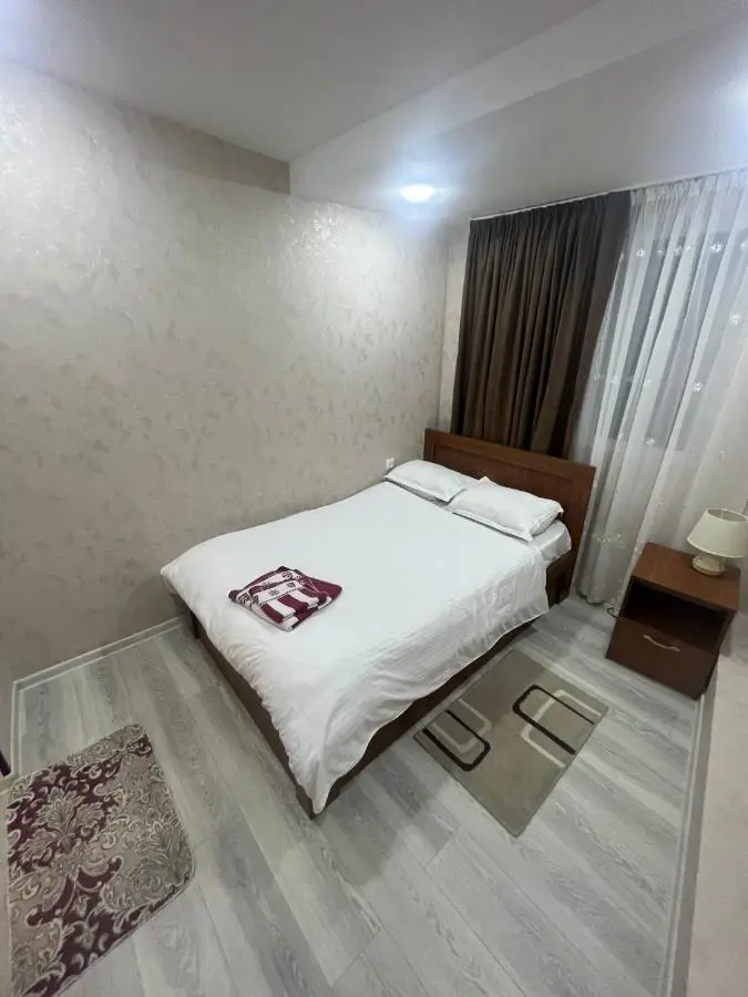 Hotel S.R