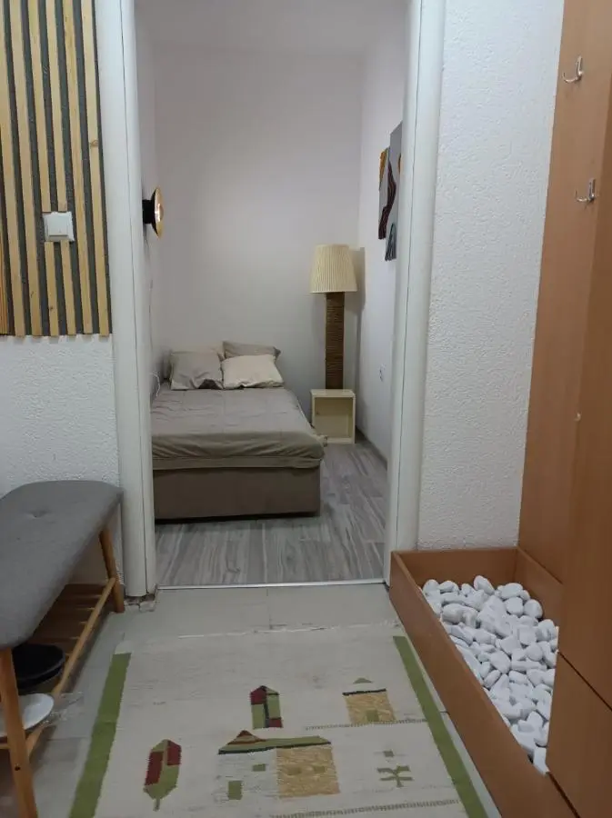 Cozy apartment with garden
