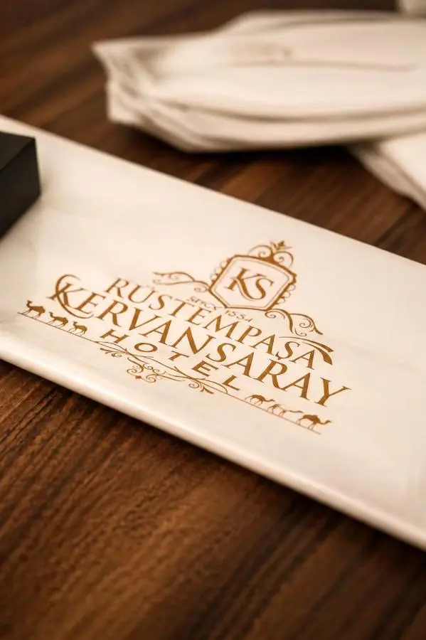 Rüstempaşa Kervansaray Hotel with Free Parking