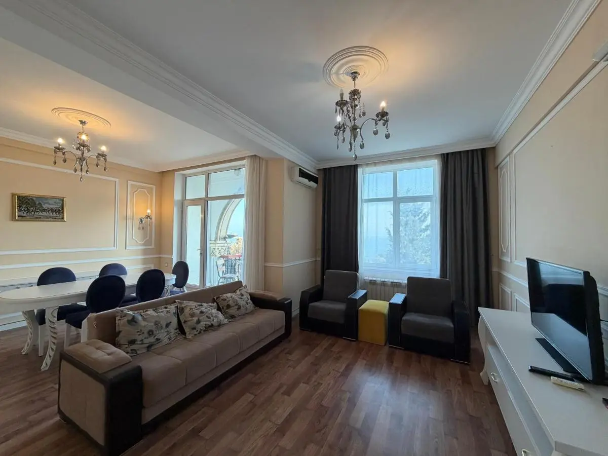 Mayden Tower apartment