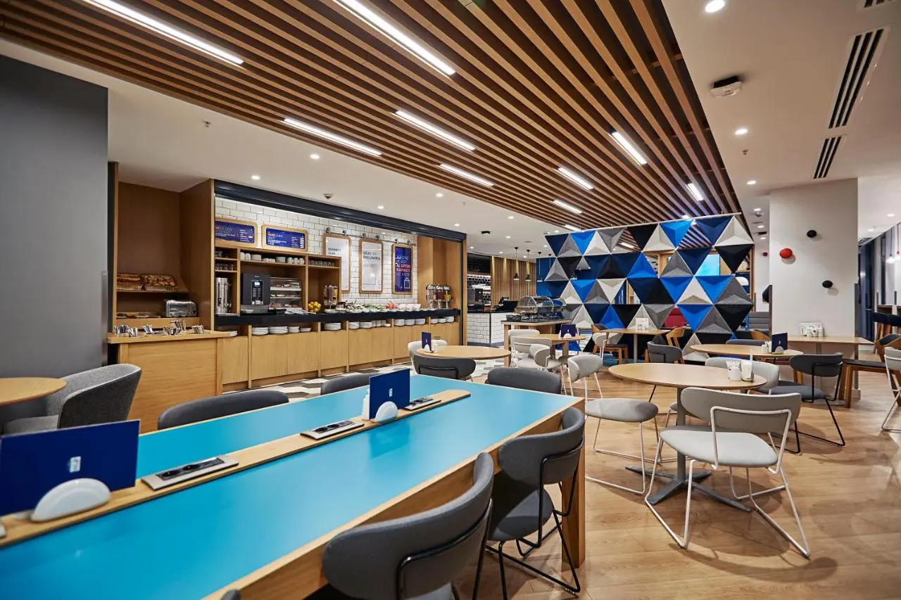 Holiday Inn Express - Istanbul - Atakoy Metro by IHG