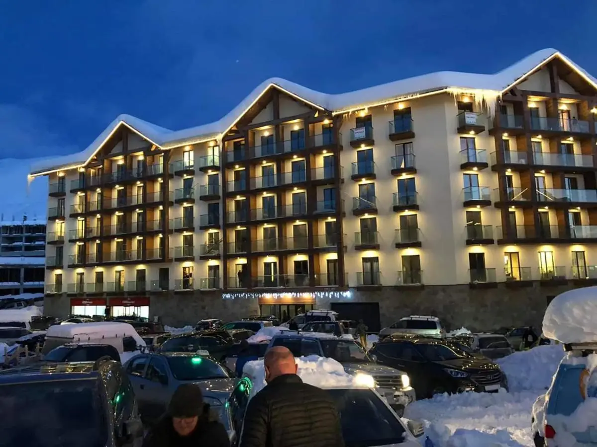 Snow Gudauri