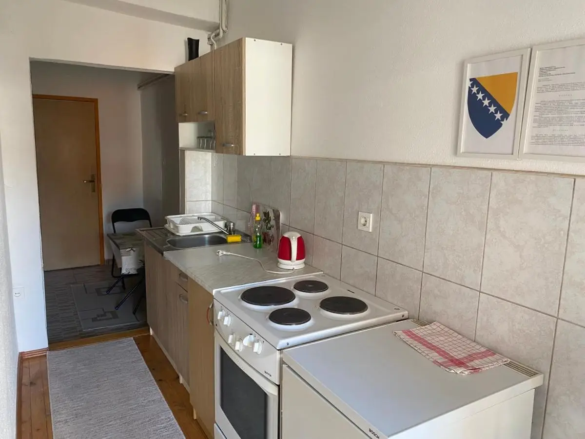 Lav Apartments