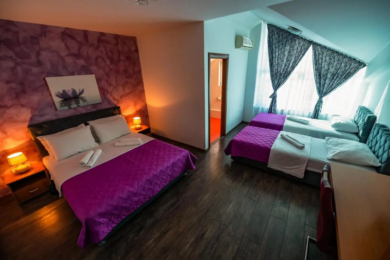Hotel Oasis
