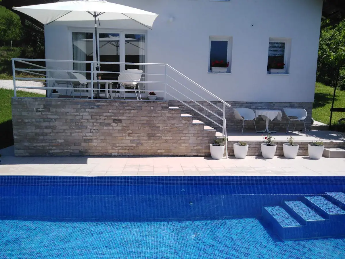 House with a swimming pool